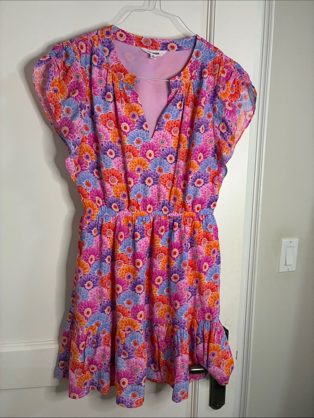 Steve Madden Floral V-Neck Flutter Sleeve Mini Dress Small 👵MT